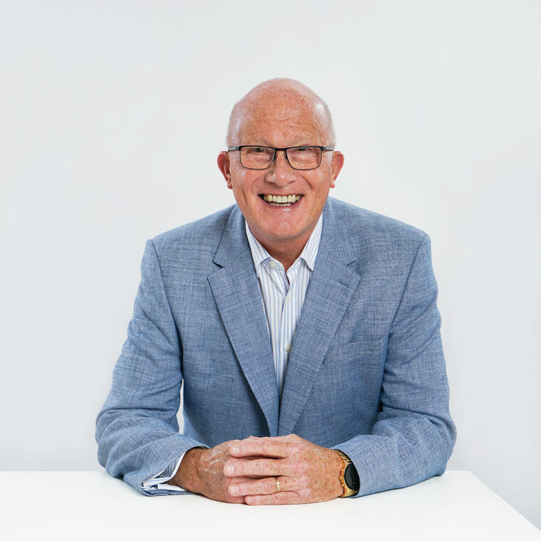 Portrait image of frank marsh smiling.